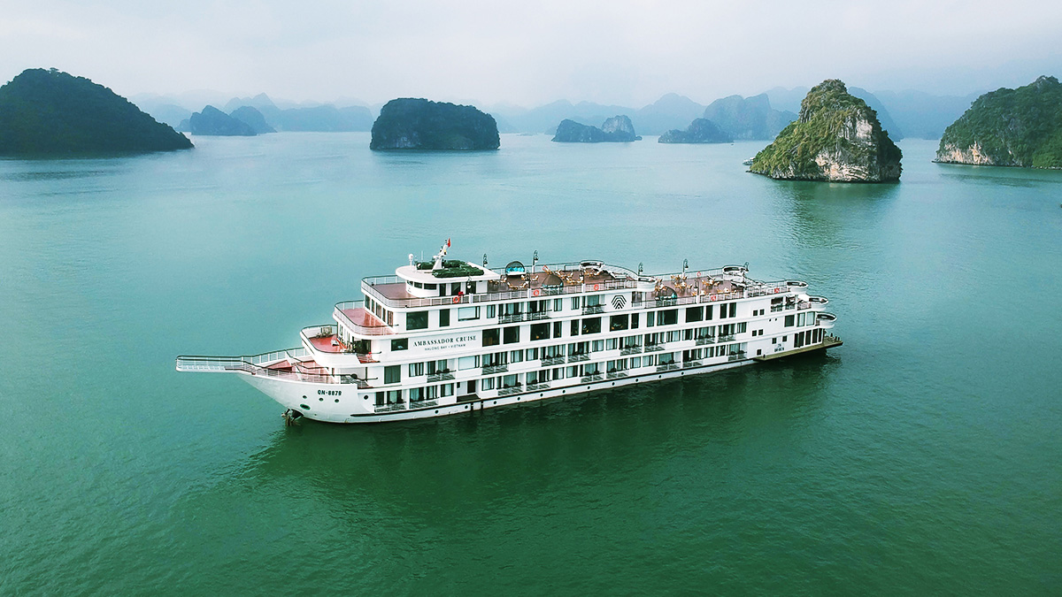 Ambassador Cruise Vịnh Hạ Long